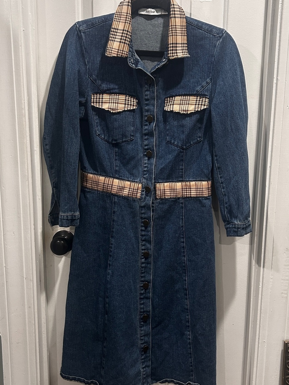 JustFab Boho-chic medium Blue Denim Shirt Dress with Plaid Trim
